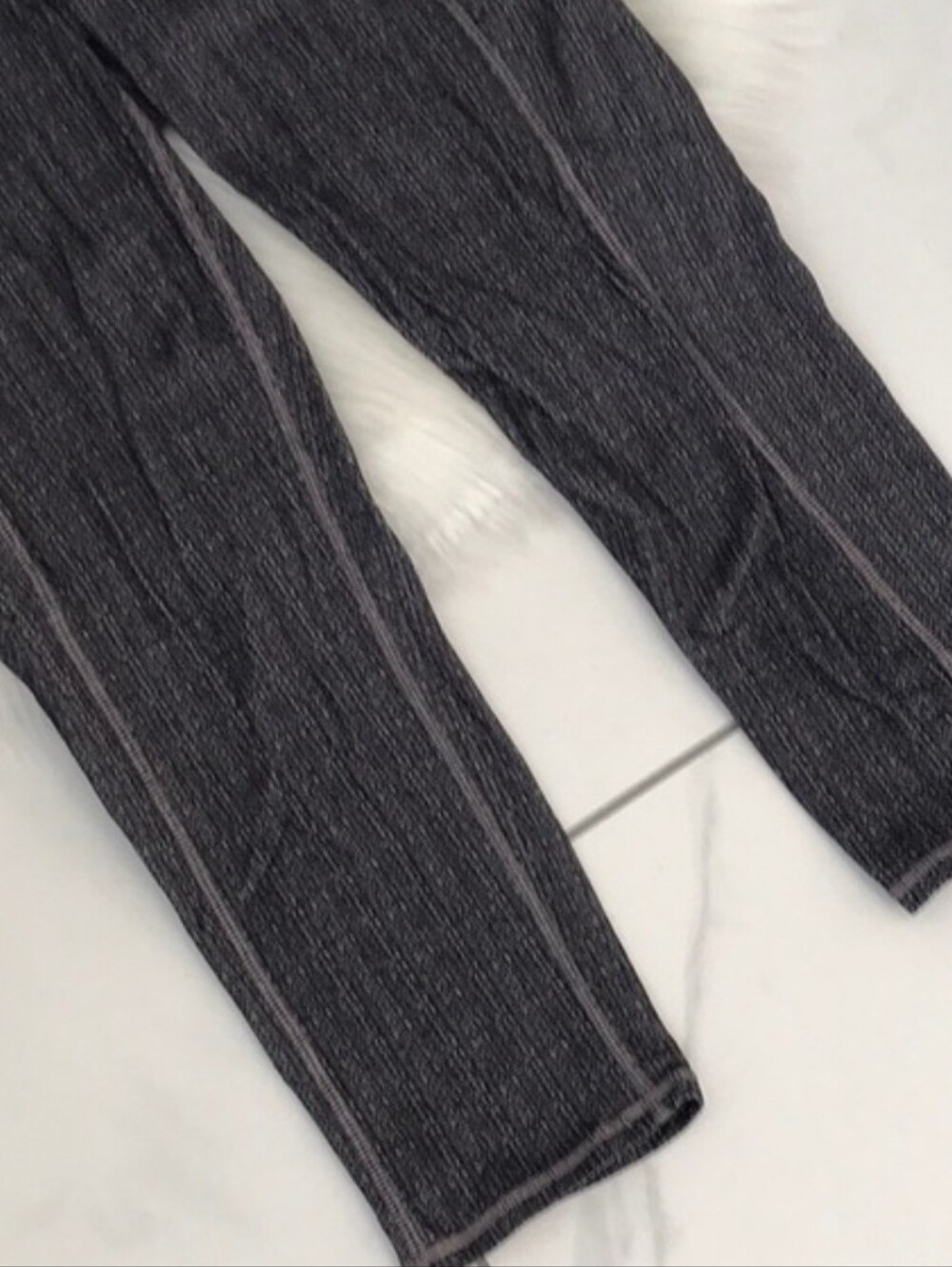 Athleta Dark Gray Capris - Picture 3 of 8